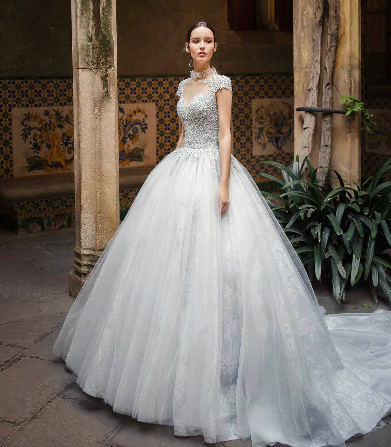 LIZ SHINE gown