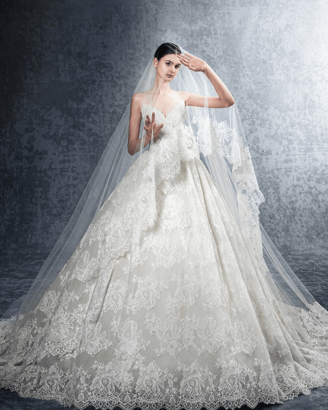 WOO SELECT gown
