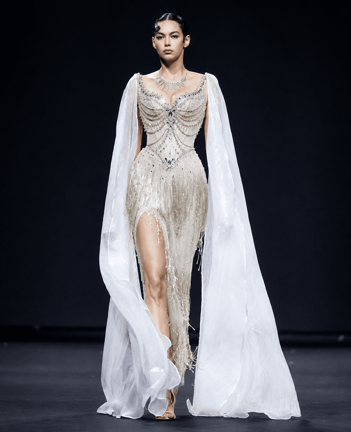 HACCHIC gown